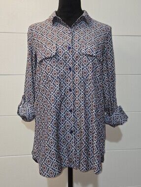Women's Navy Geometric Button-Front Blouse